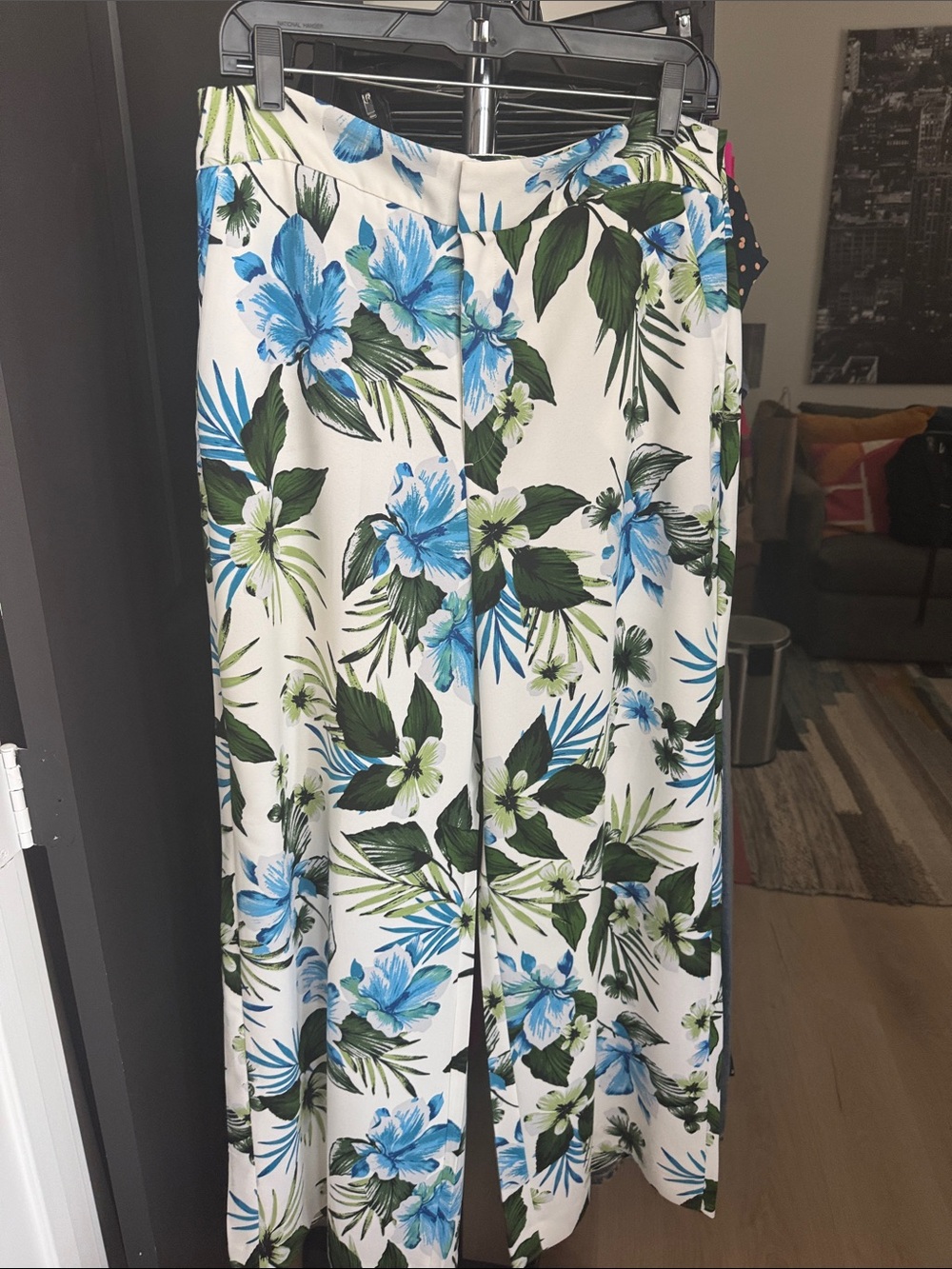 NWOT Banana Republic White Wide-Leg Pants with Blue & Green Floral Print